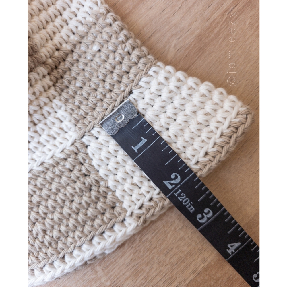 Checkered Crochet Bucket Hat - Cream/Tan (Handmade) - Picture 10 of 11